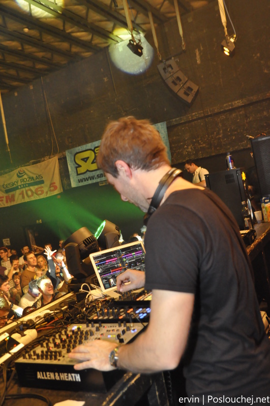 ELEKTRA W. PAN-POT (MOBILEE) - Pátek 14. 12. 2012
